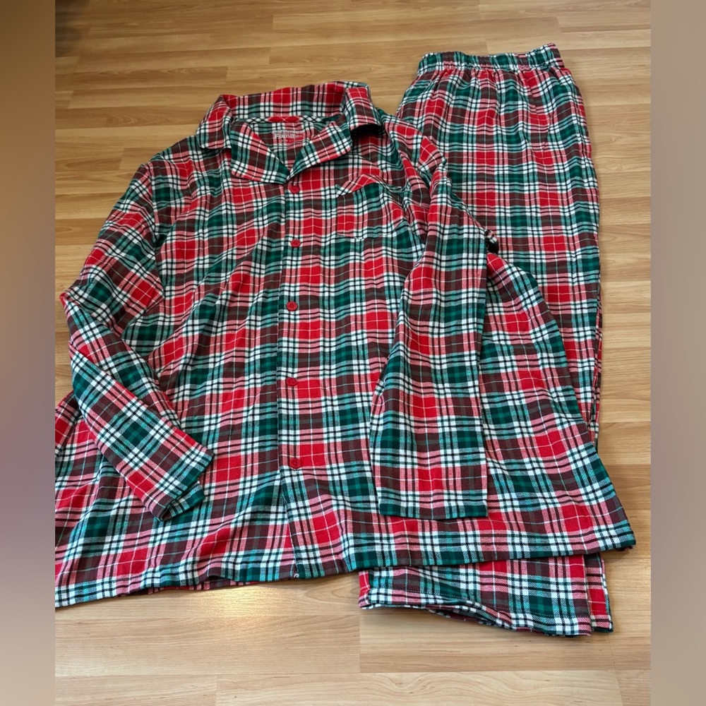 5/$25 Mensโ Jammies for Families Plaid Pajamas Set - Red and Green